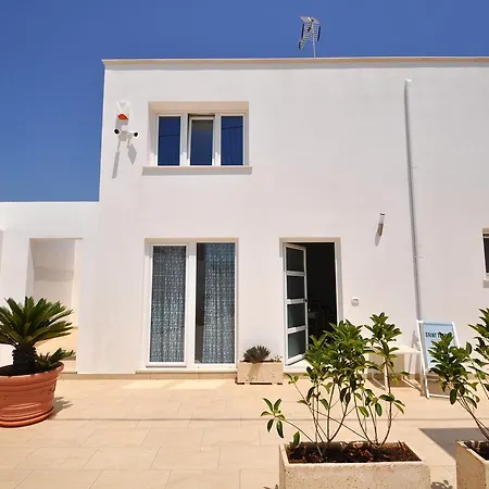 Holiday home Le Di Annina By Salento Affitti *